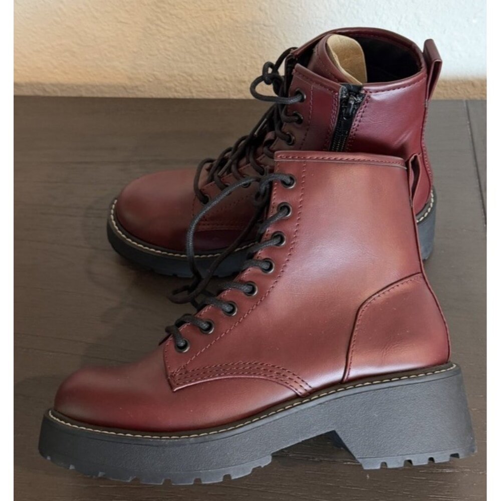 Madden girl Carra Platform Combat Boots Women’s Size 6 Burgundy Lace-up Side Zip - Picture 7 of 11